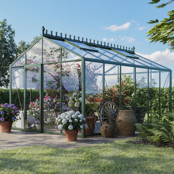 Bloomcabin växthus i aluminium byggt ovanpå en murad sockel